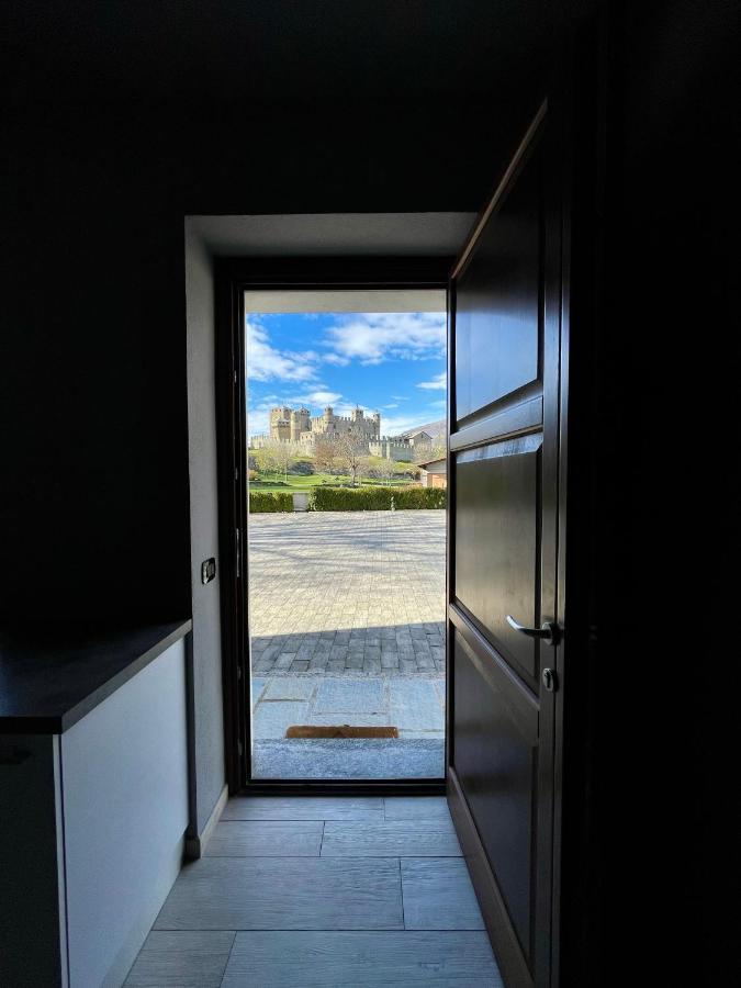 Appartamento A La Bouteucca Fénis Esterno foto